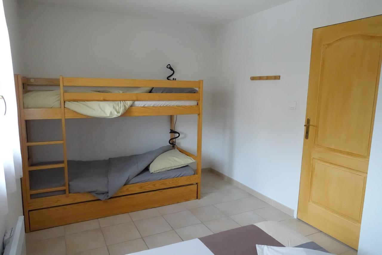 Apartmán T3 Au Plan D'Eau D'Embrun Avec Garage Et Terrasse Exteriér fotografie
